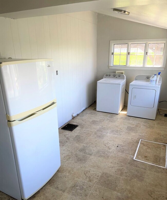 Foto del edificio - Charming 2 Bedroom 1 Bath House