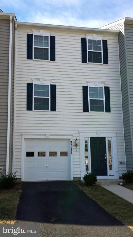 Building Photo - 23214 Westwood Ct