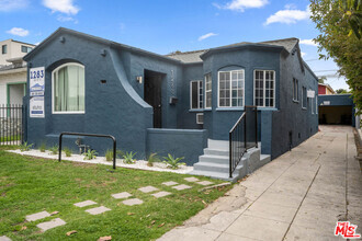 Building Photo - 1283 W 36th St