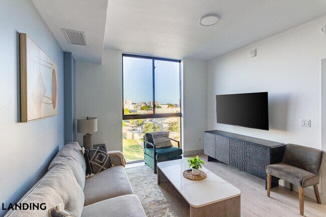 Foto del edificio - 1155 NE 126th St