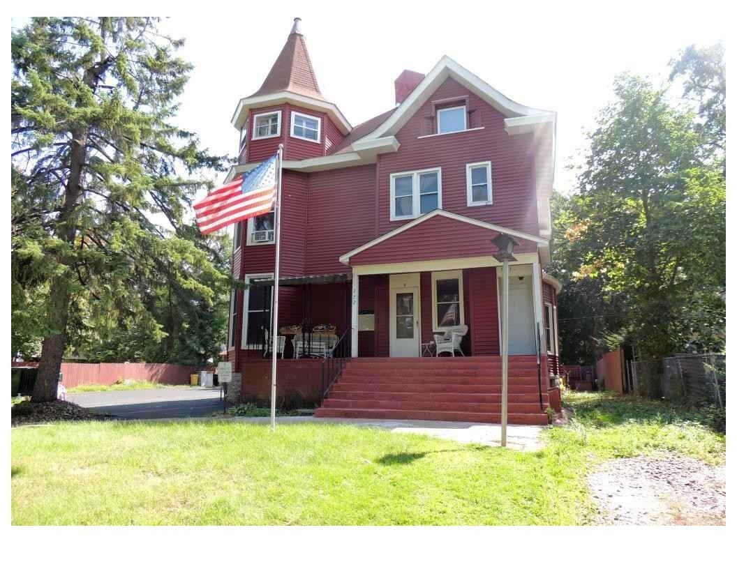 Primary Photo - 272 Prescott St
