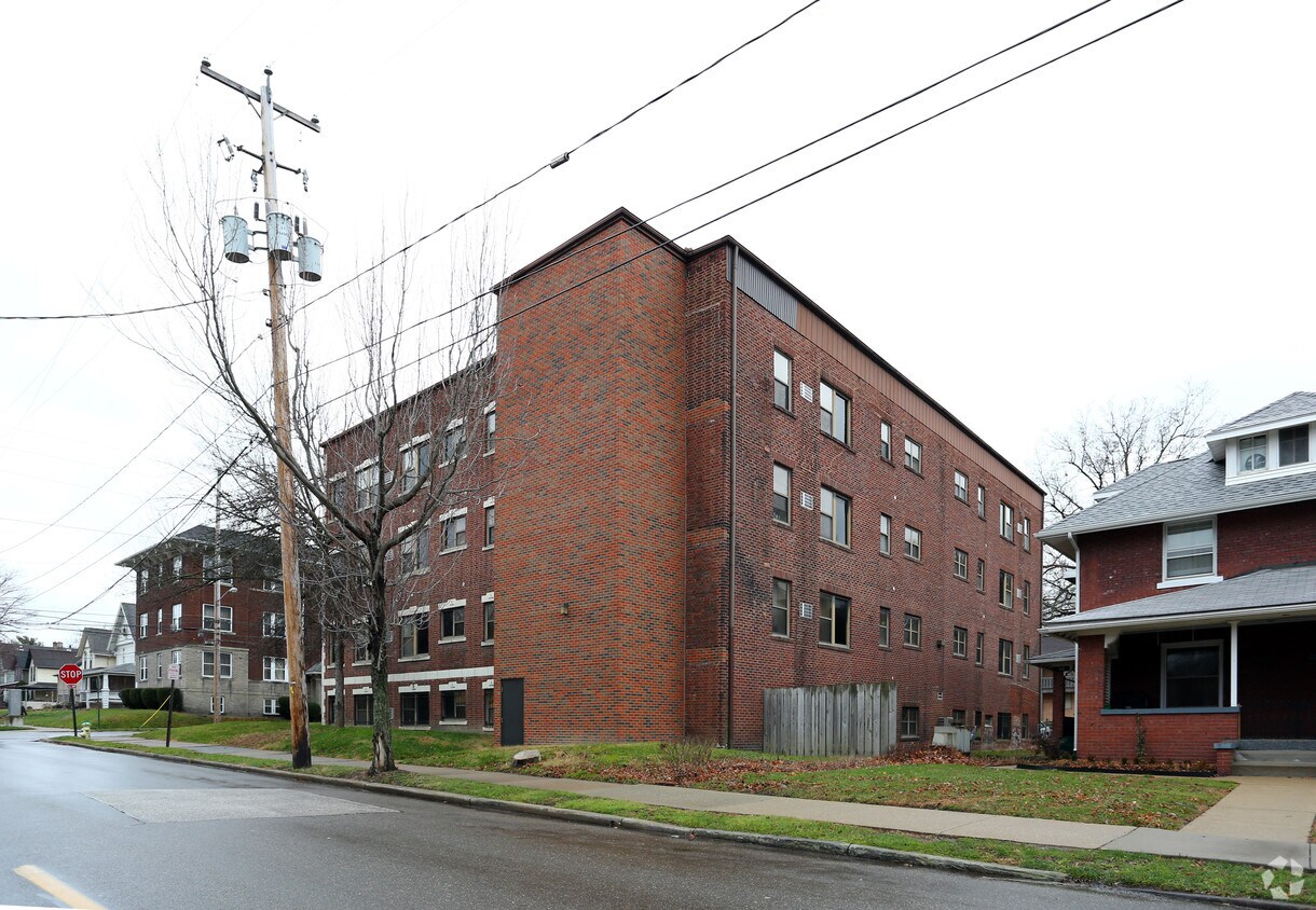 Foto del edificio - Rosaline Apartments