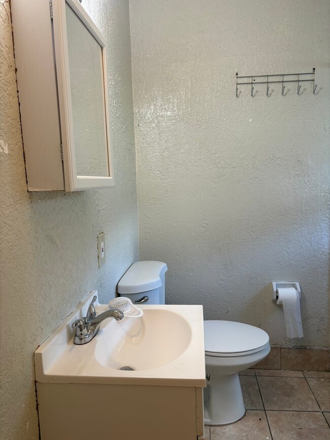 Entry from kitchen - 209 NW 28th Ave