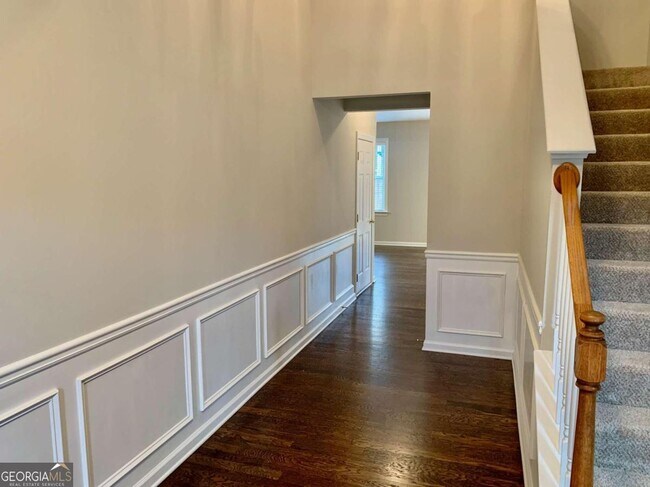 Foto del edificio - 415 Juniper Ct