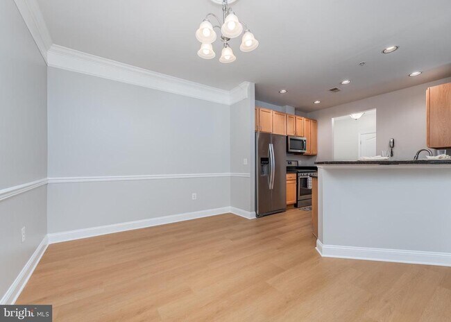 Foto del edificio - 5800 Clipper Ln
