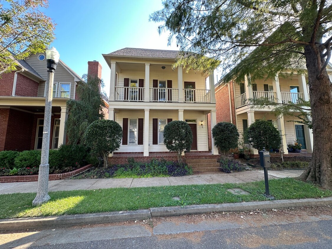 Primary Photo - Desirable Cordova Neighborhood with Old To...