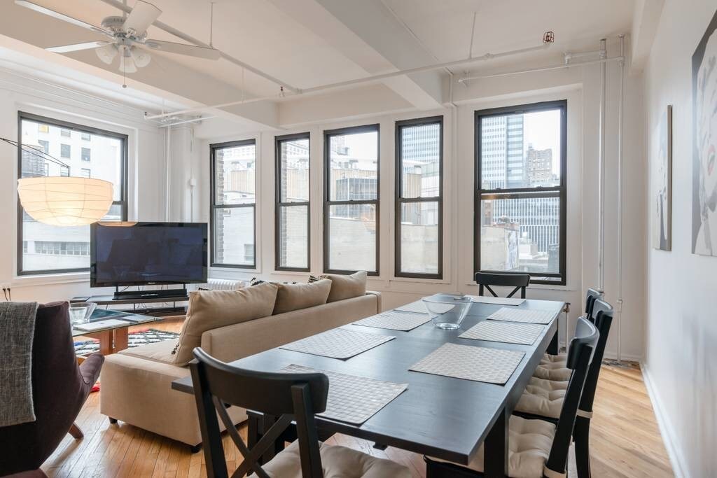 Primary Photo - 214 W 30th St