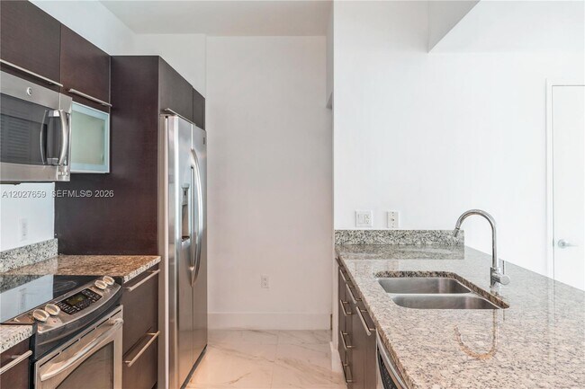 Foto del edificio - 951 Brickell Ave