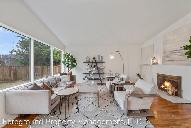 Foto del edificio - 4 br, 2 bath House - 802 107th Ave SE