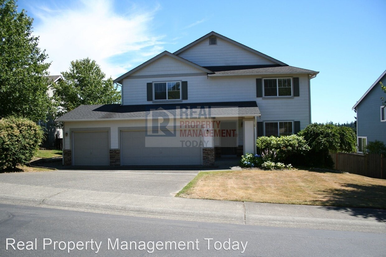 Primary Photo - 5 br, 2.5 bath House - 7202 59th St Ct W