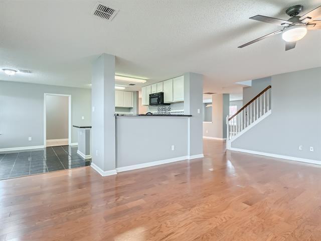 Building Photo - 7300 Lake Whitney Dr