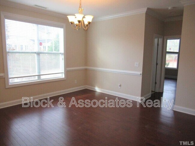 Foto del edificio - 1148 Holland Bend Dr