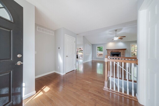 Foto del edificio - 4 Bed / 3 Bath ranch home