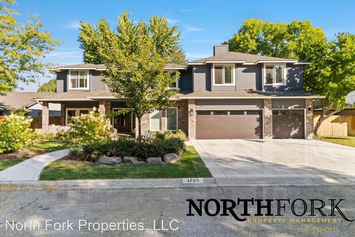 5 br, 3 bath House 1794 E Spinnaker Court House for Rent in Boise