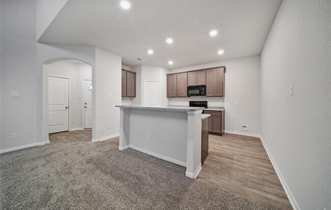 Foto del edificio - 14224 Grand Hls Dr