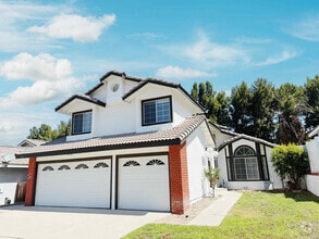 Building Photo - 3261 Mountainside Dr