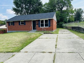 Building Photo - 189 Algonquin Dr