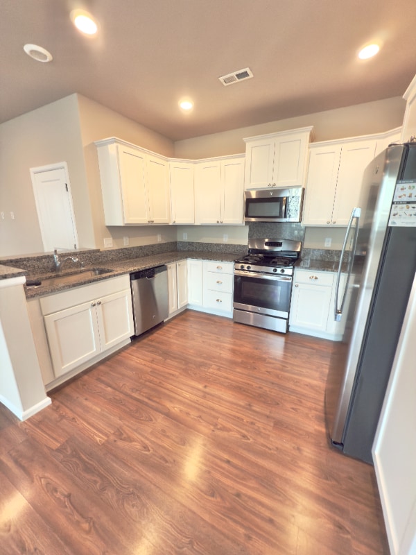 Foto del edificio - 3453 Juno St NE