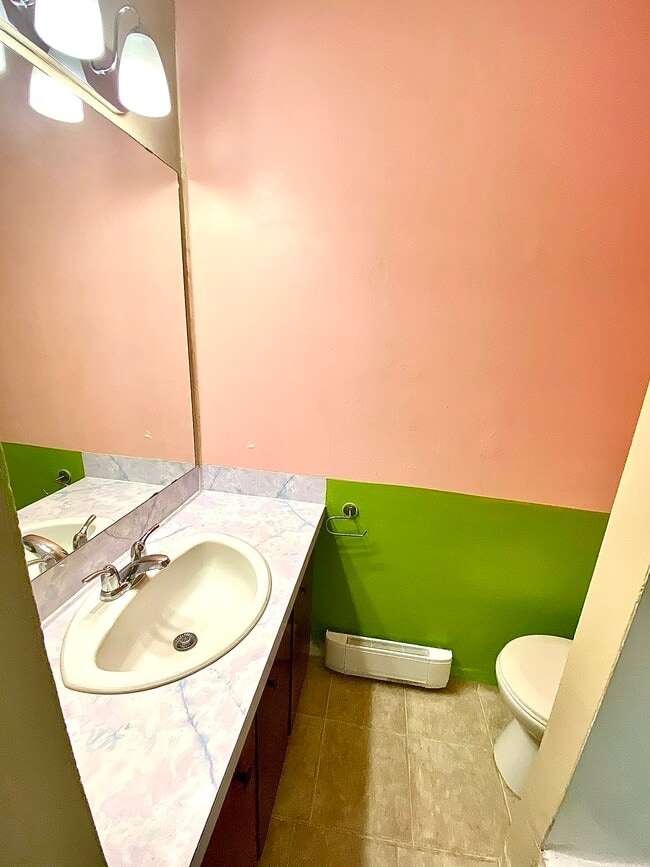 Building Photo - 138 Rue Laval
