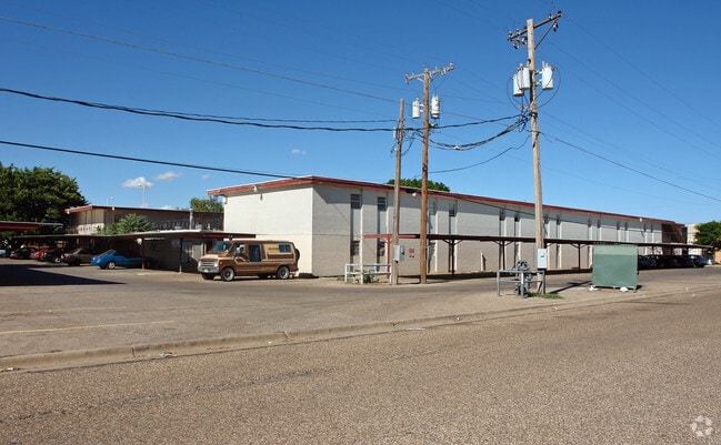 Building Photo - Ashwood Court