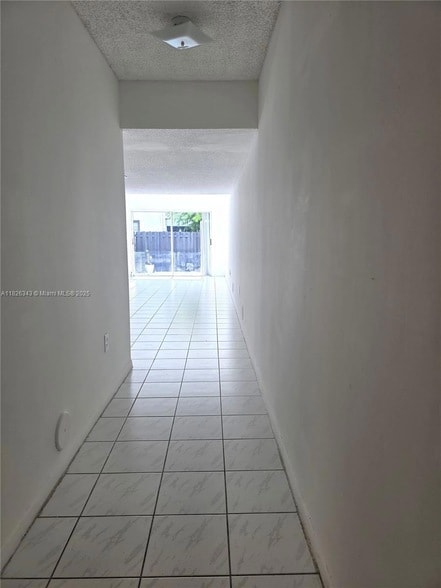 Building Photo - 1158 NW 124th Ave