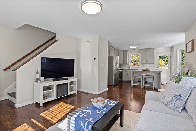 Foto del edificio - 45 Riley Rd