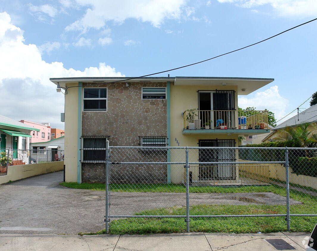 Primary Photo - 837 NW 1st St