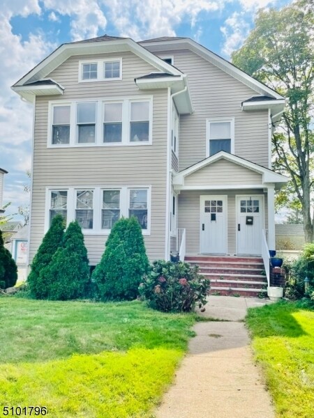 Primary Photo - 413 Cumberland St