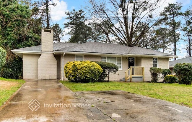 Foto del edificio - 2430 Mark Dr