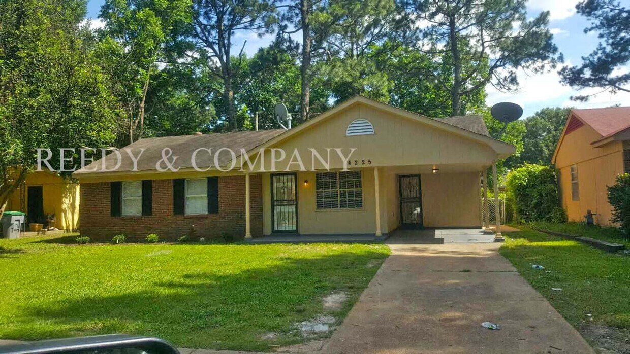 Foto principal - 4225 Arrowhead Rd