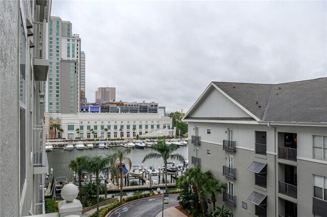 Building Photo - 700 S Harbour Island Blvd