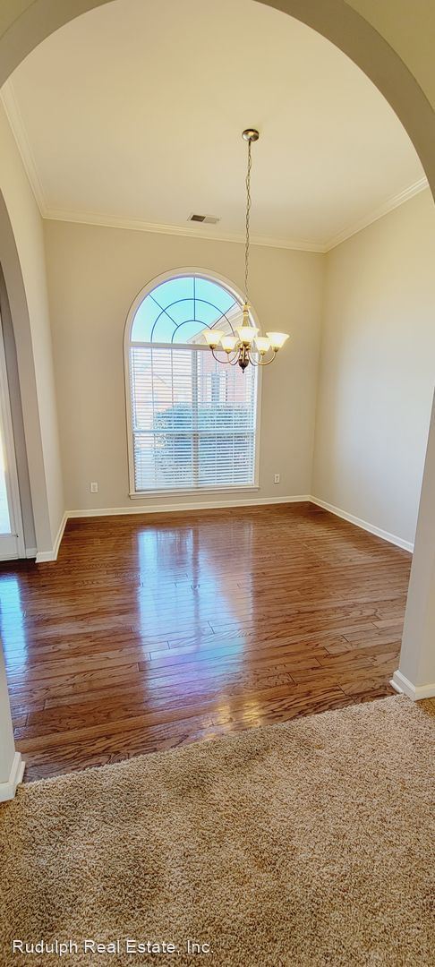 Foto del edificio - 3 br, 2 bath House - 800 Waterford Circle