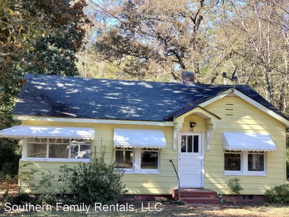 118 Circle Dr, Dublin, GA 31027 House Rental in Dublin, GA