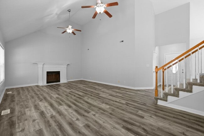 Building Photo - 3 Bedroom Pet Friendly Home For Rent Near ...