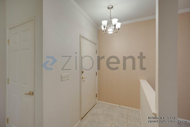 Building Photo - Unit C201
