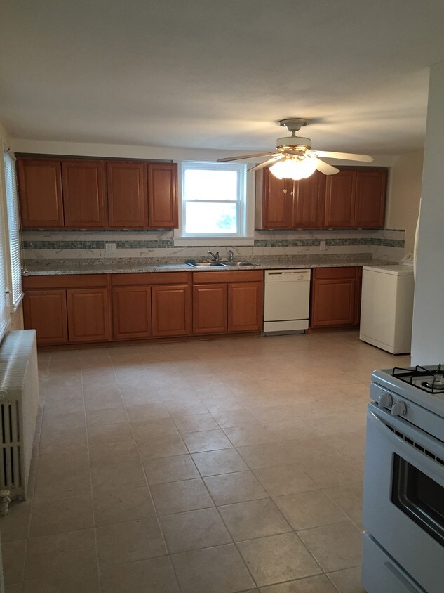 249 Falls Ave, Watertown, CT 06779 Apartments in Watertown, CT