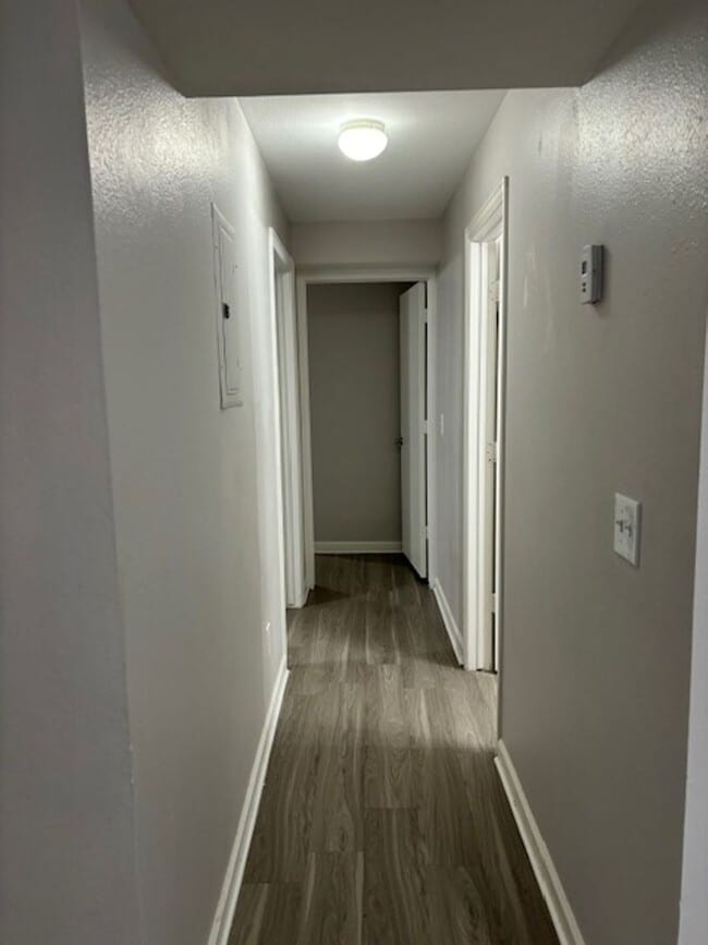 Foto del edificio - old-3373 S. Alcott 6