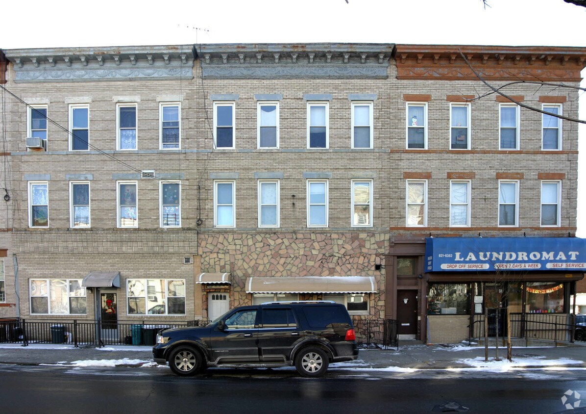 454 Onderdonk Ave, Ridgewood, NY 11385 Apartments in Ridgewood, NY