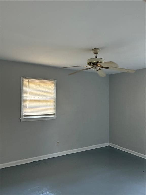 Building Photo - 613 Wesley Ln E