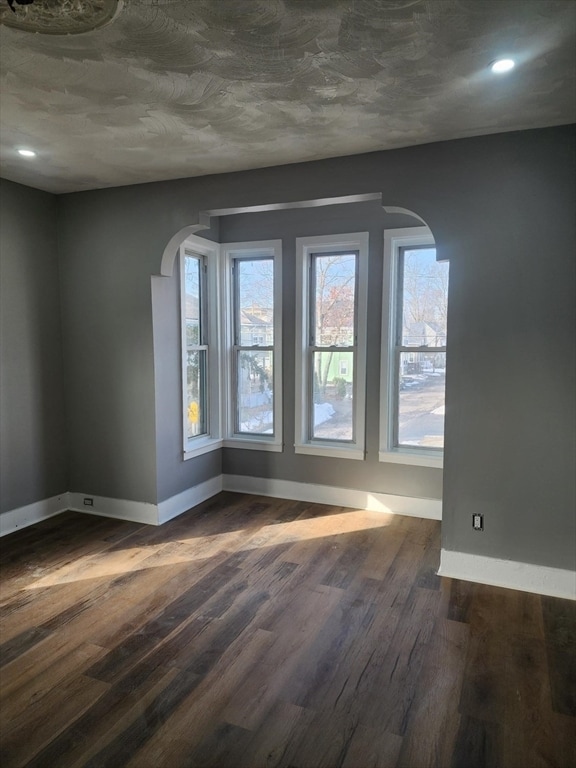 Building Photo - 46 Brett St