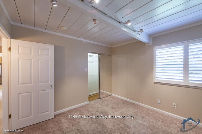 Building Photo - 1145 Cedarwood Way