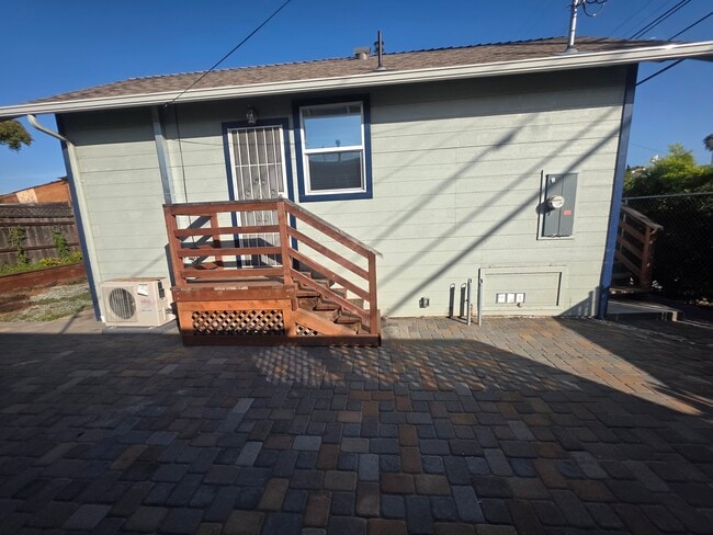 4. Side entrance - 7010 Rudsdale St