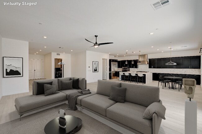 Foto del edificio - 9486 W Hammer Ln