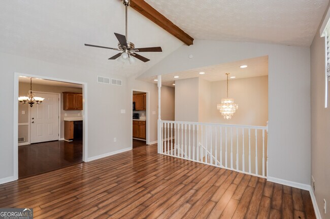 Foto del edificio - 1636 Sugarmaple Ln SW
