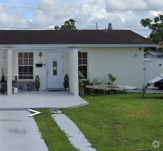 Building Photo - 11350 SW 3rd St