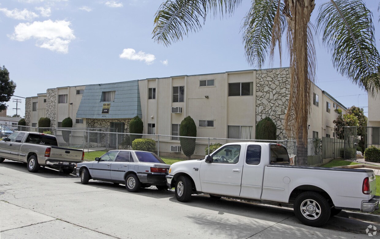 Foto principal - 4220 51st St