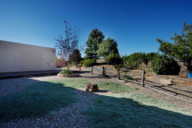 Building Photo - Eldorado Beauty