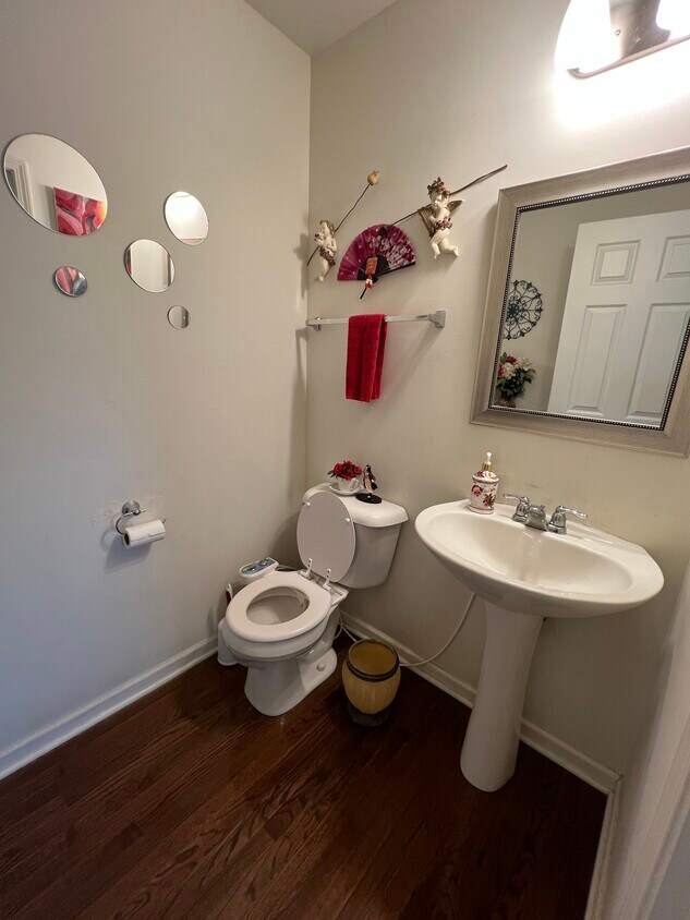 Primary Photo - 4014 Pompton Ct