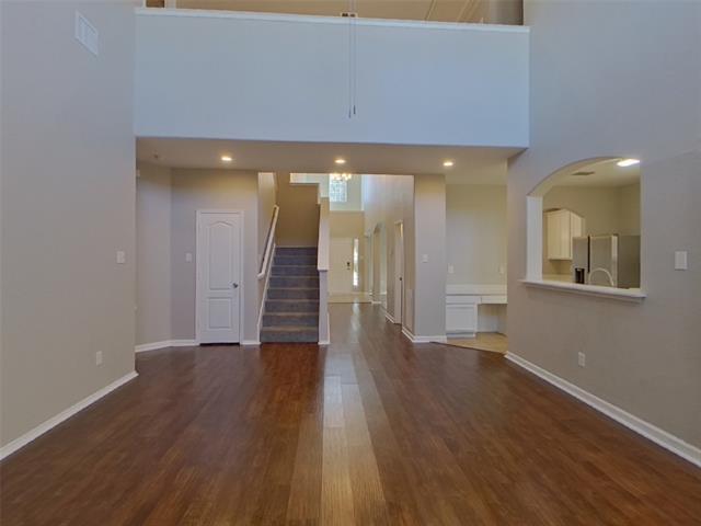 Building Photo - 2784 Sweetbriar Ln