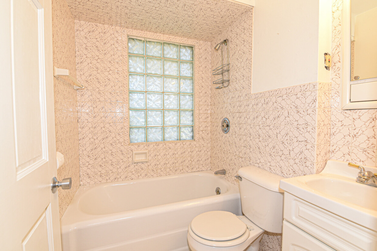 Foto principal - 170 N 69th St